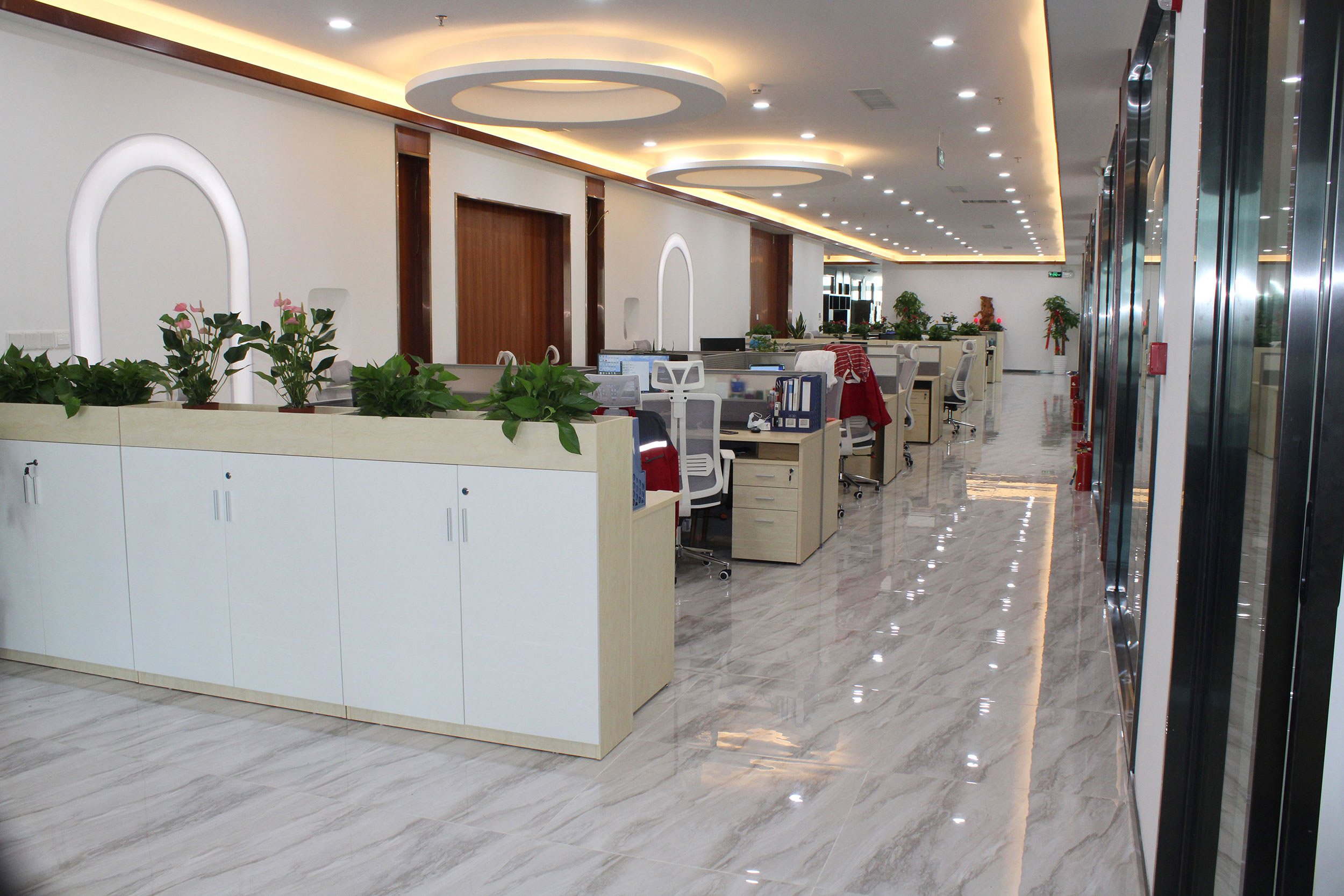 熱烈祝賀廣州高能計(jì)算機(jī)喜遷新址 氣象更新,砥礪前行 熱烈祝賀廣州高能計(jì)算機(jī)喜遷新址 氣象更新,砥礪前行