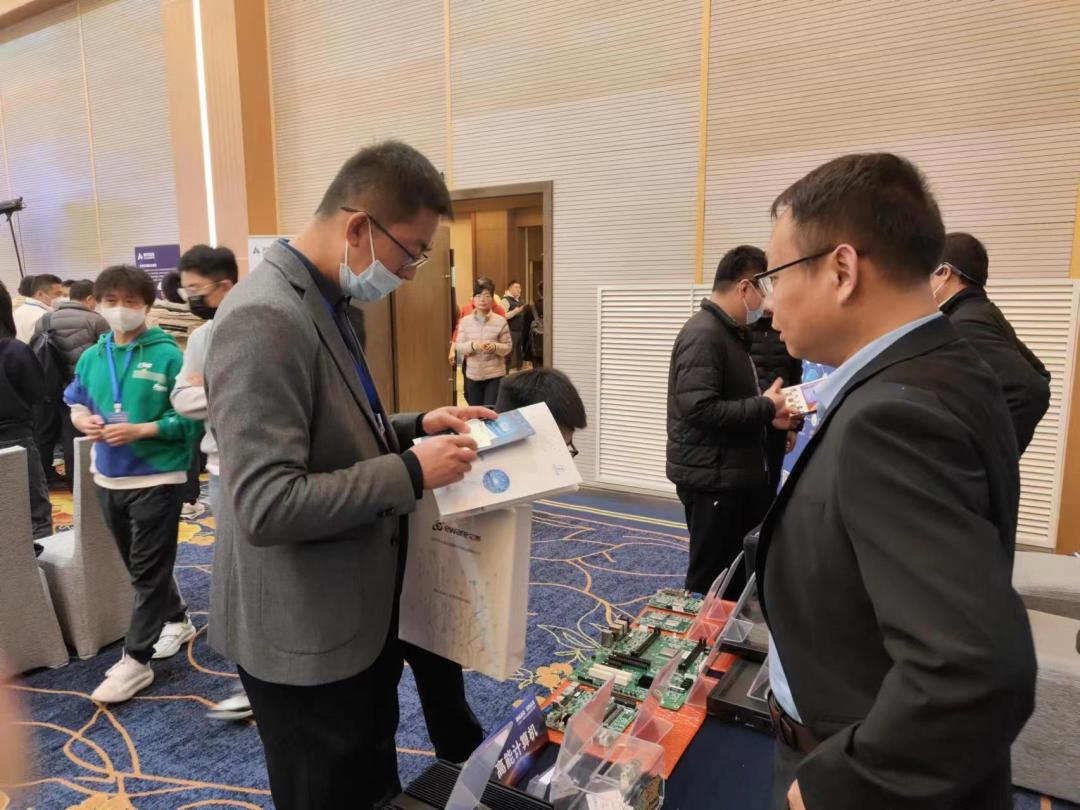騰瓏靈動 賦智未來——高能計算機受邀參展2023飛騰嵌入式賦能培訓大會成都站(圖5) abe4480bede018eee02de44b2429e12.jpg